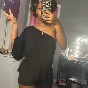 Black One-Shoulder Top